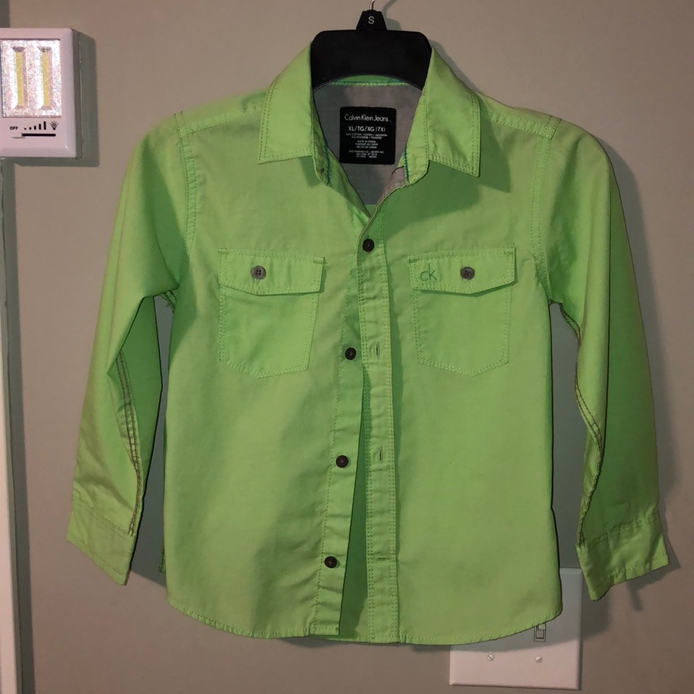Boys casual shirt.